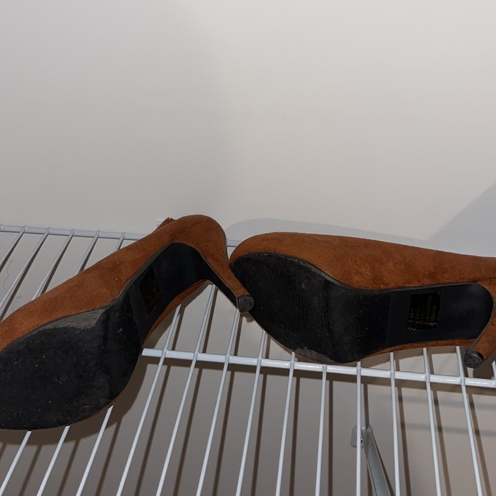 Brown booties - Picture 3 of 4